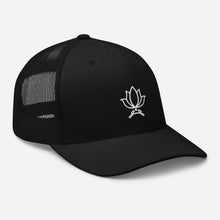 Load image into Gallery viewer, Guzi Trucker Cap
